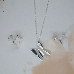 Zilveren Vlinder Ketting en Oorbellen - Elegante Sieradenset